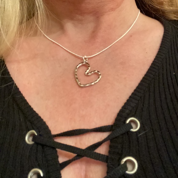 Custom Valentines Gift Heart Necklace - Picture 10 of 16